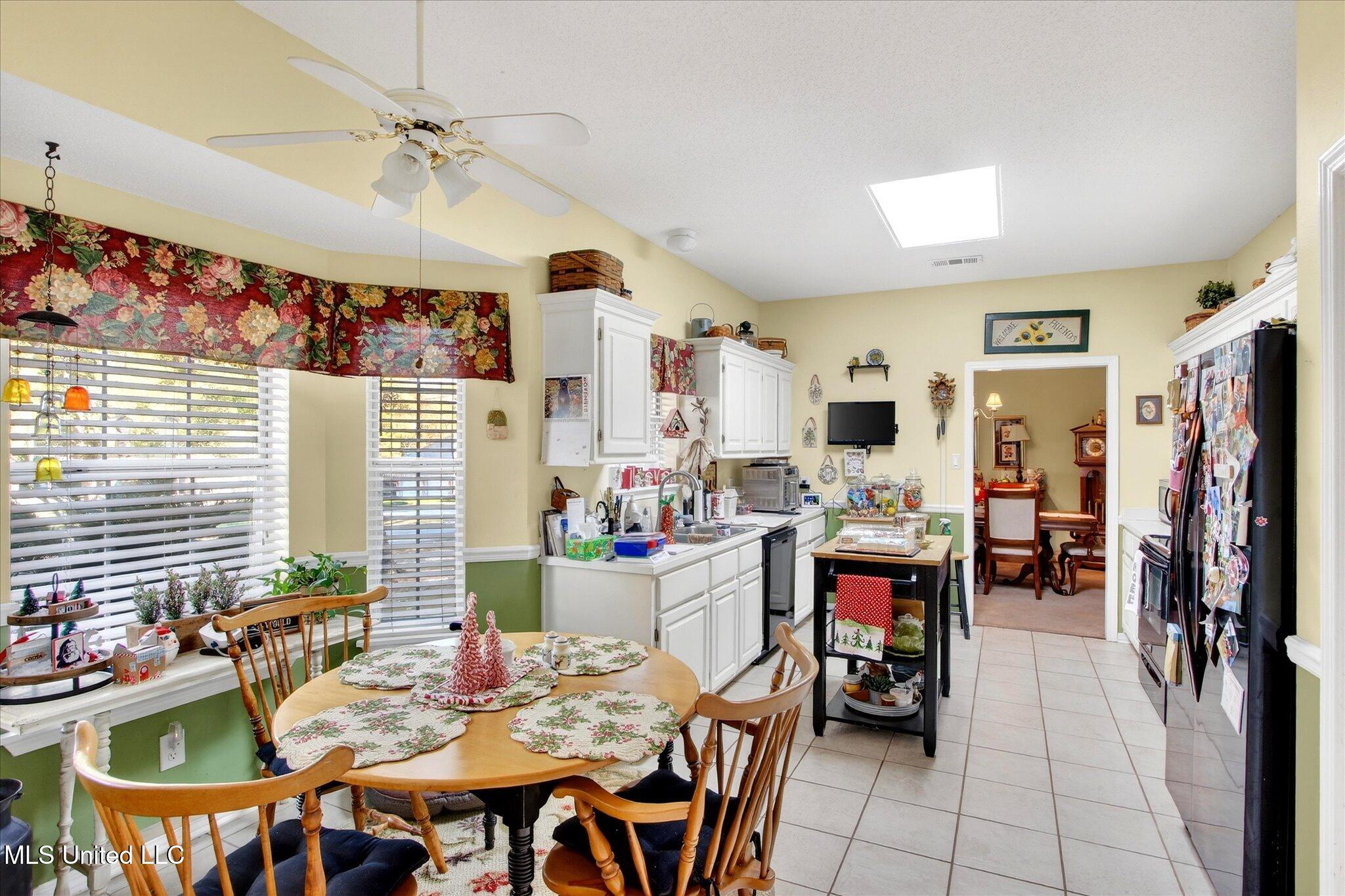 8824 Kipapa Way Diamondhead, MS 39525 - Photo 11 of 44 18-018