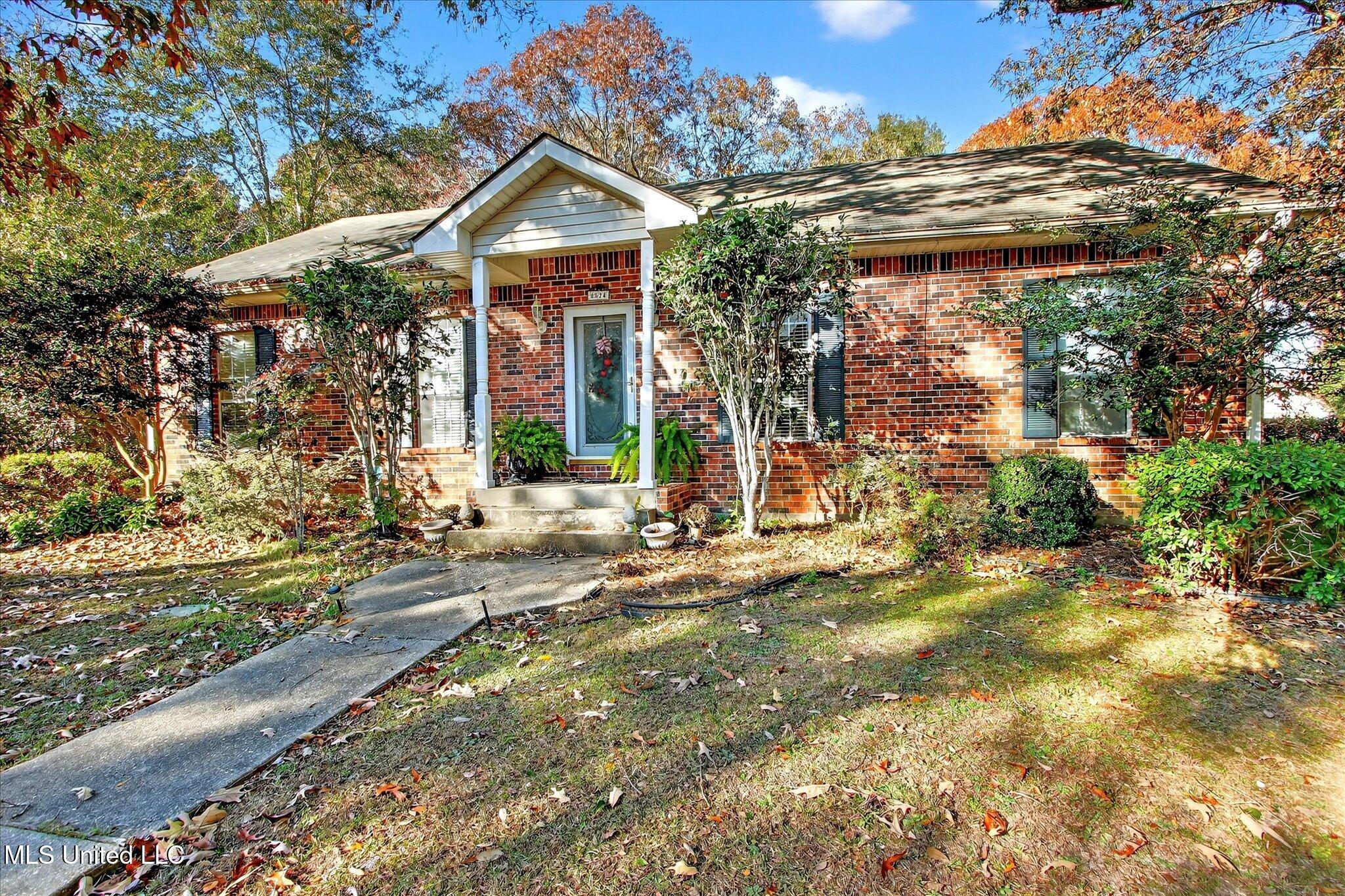 8824 Kipapa Way Diamondhead, MS 39525 - Photo 3 of 44 07-007