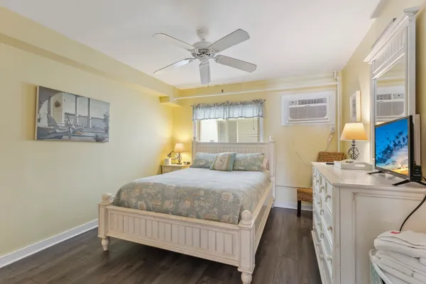 $474,900 | 8401 Atlantic Avenue, Unit 210, Wildwood Crest, NJ 08260