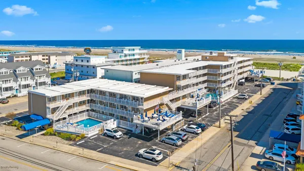 $474,900 | 8401 Atlantic Avenue, Unit 210, Wildwood Crest, NJ 08260