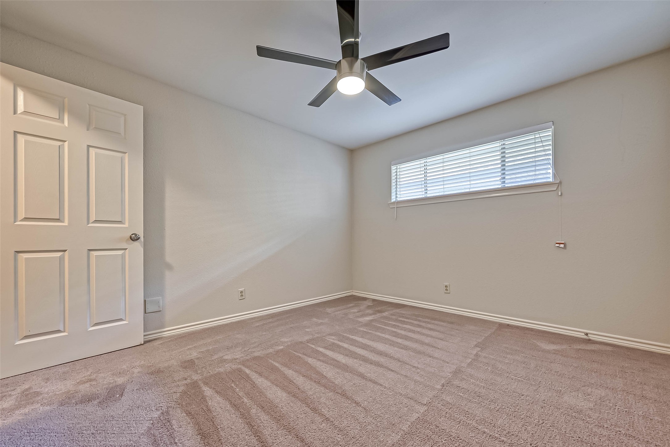 9707 Kit Street Houston, TX 77096 - Photo 29 of 45 a view of a room with ceiling fan
