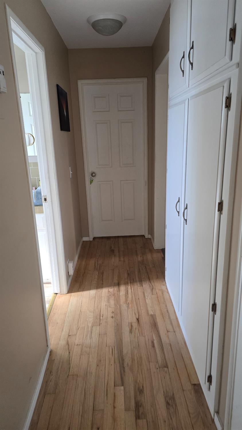 11592 Peoria Road Browns Valley, CA 95918 - Photo 36 of 49 a view of entryway with wooden floor