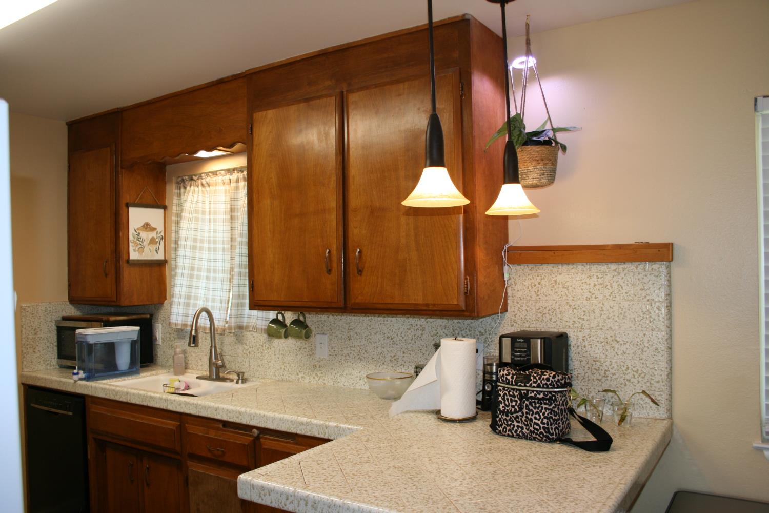 11592 Peoria Road Browns Valley, CA 95918 - Photo 43 of 49 a bathroom with a sink a light fixture and a mirror