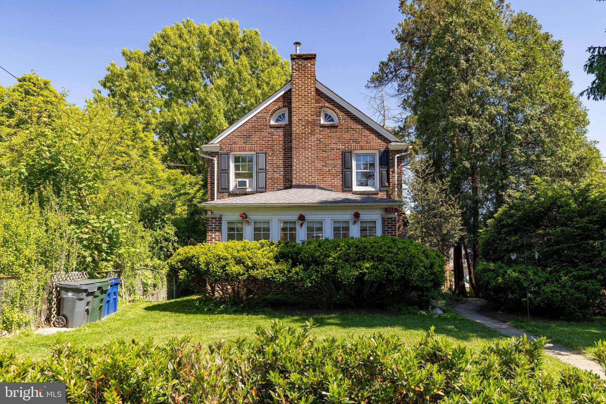 715 North Easton Road Glenside, PA 19038 - Photo 7 of 59 a front view of a house with garden