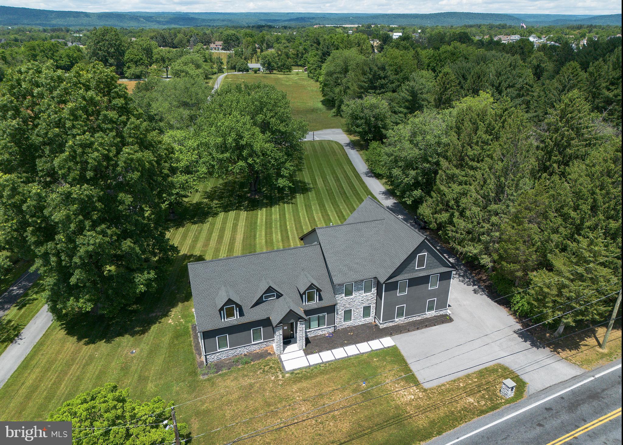 7420 Green Hill Road Harrisburg, PA 17112 - Photo 2 of 123