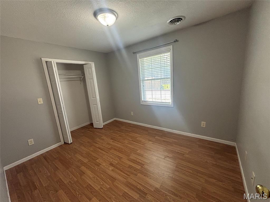 406 Riverside Street Hannibal, MO 63401 - Photo 3 of 11