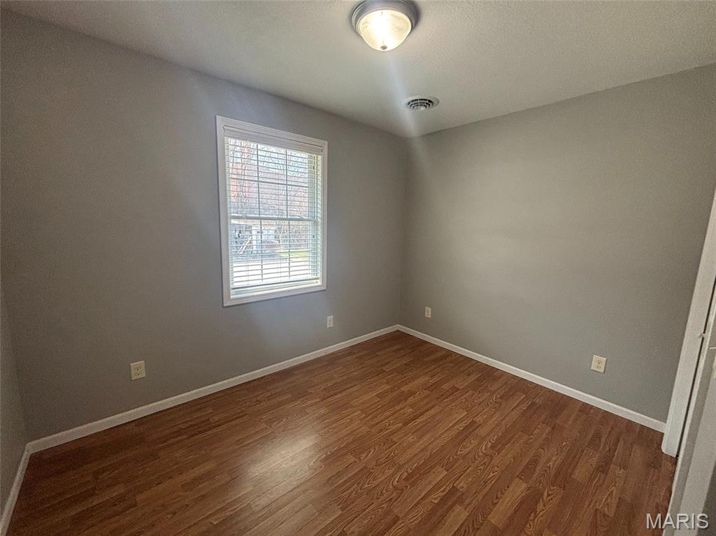 406 Riverside Street Hannibal, MO 63401 - Photo 4 of 11