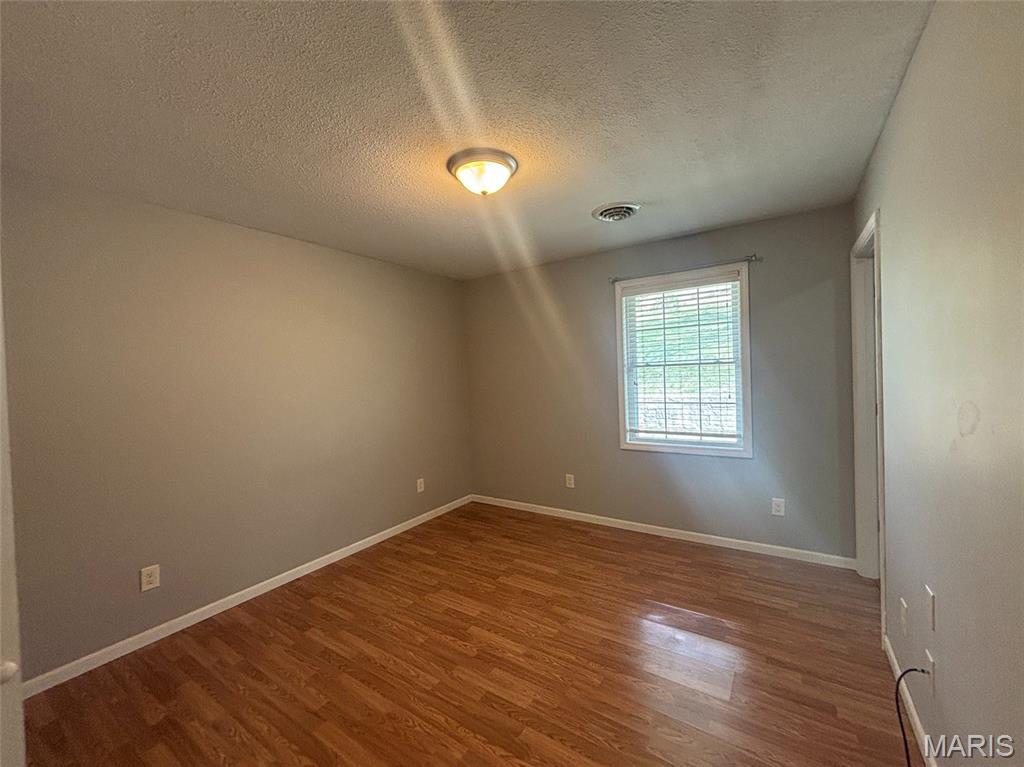 406 Riverside Street Hannibal, MO 63401 - Photo 5 of 11