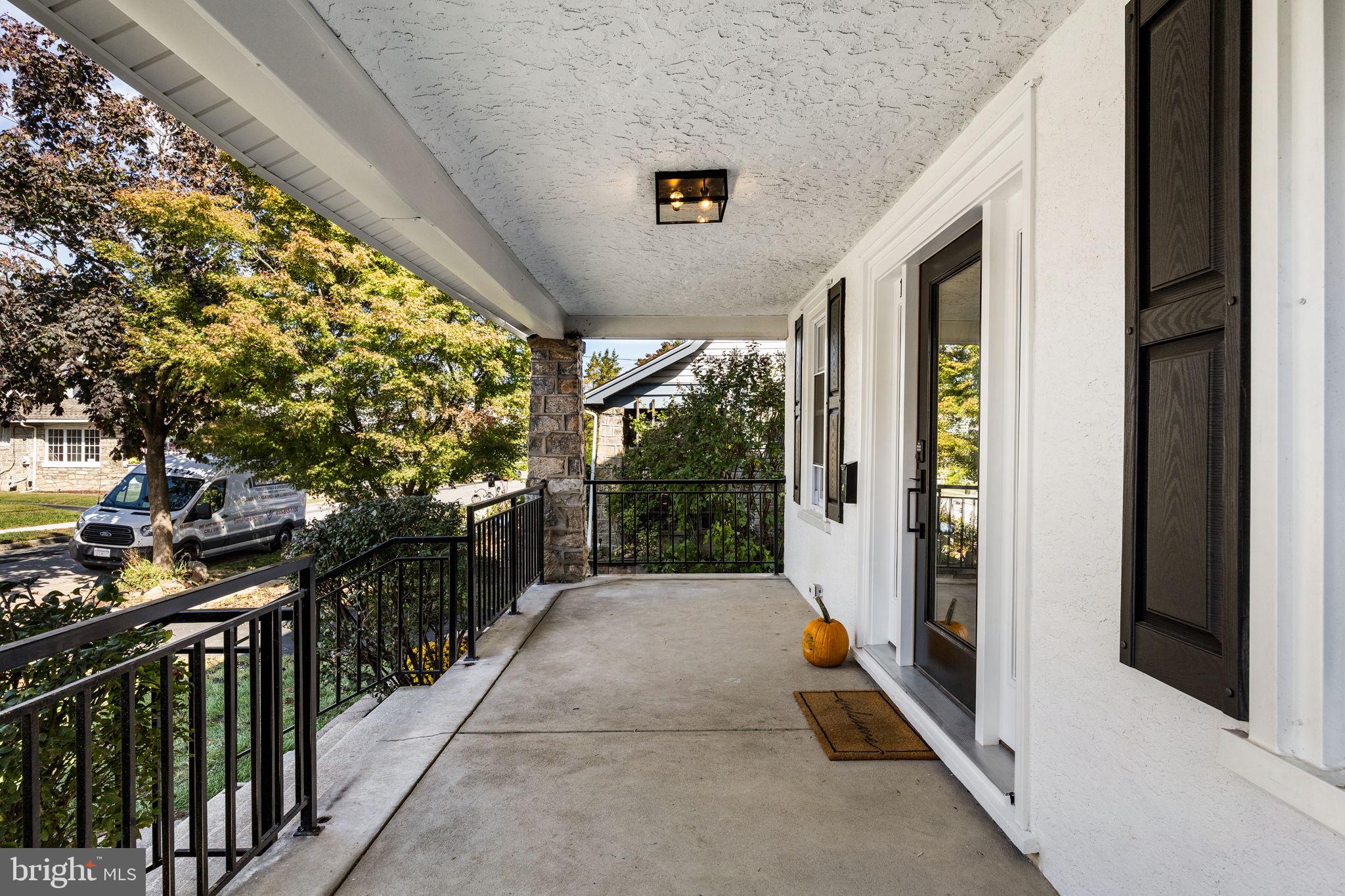 13 Princeton Road Havertown, PA 19083 - Photo 4 of 73