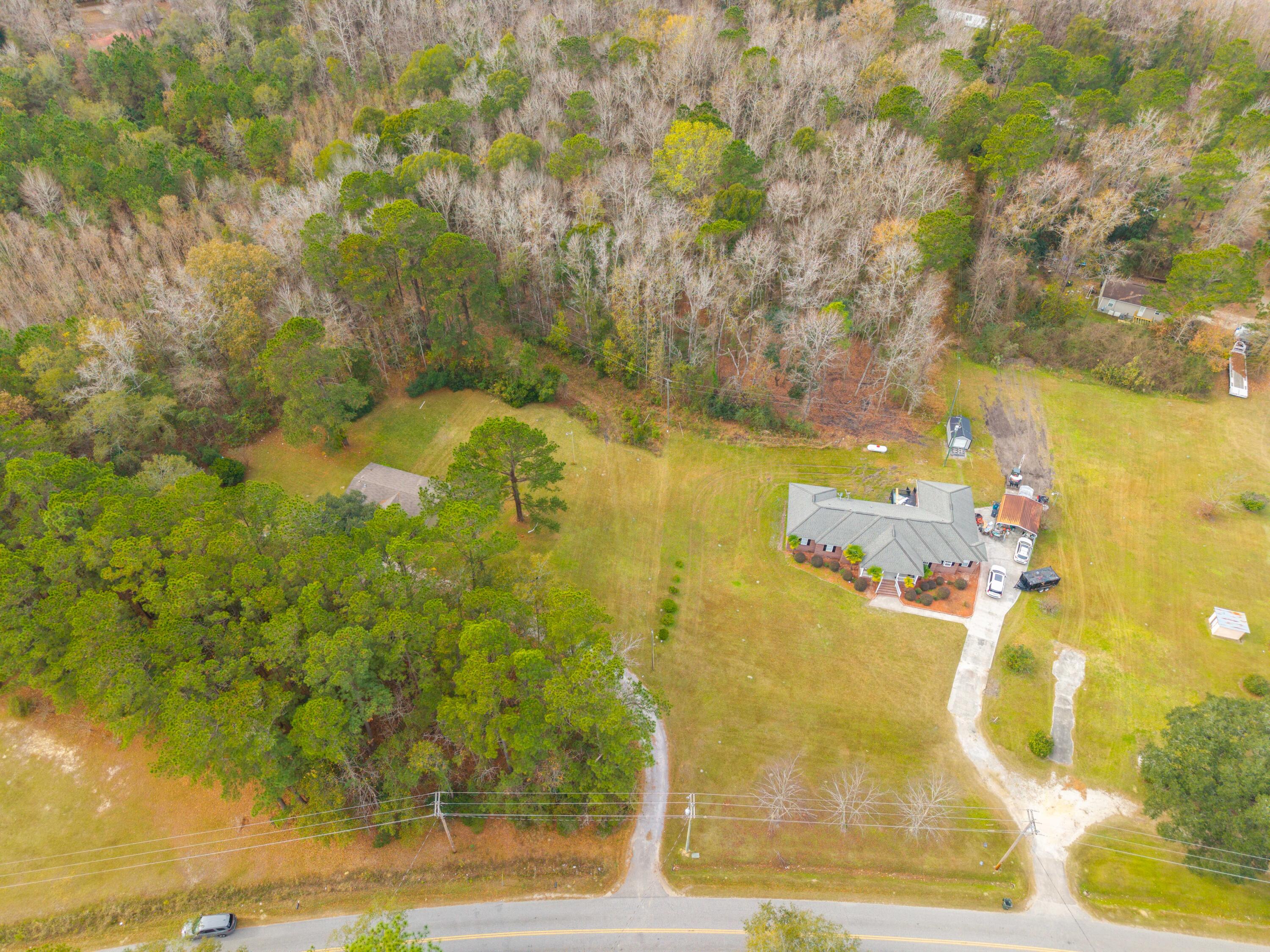 263 Haynesville Extension Moncks Corner, SC 29461 - Photo 15 of 26 DJI_20251201111153_0065_D