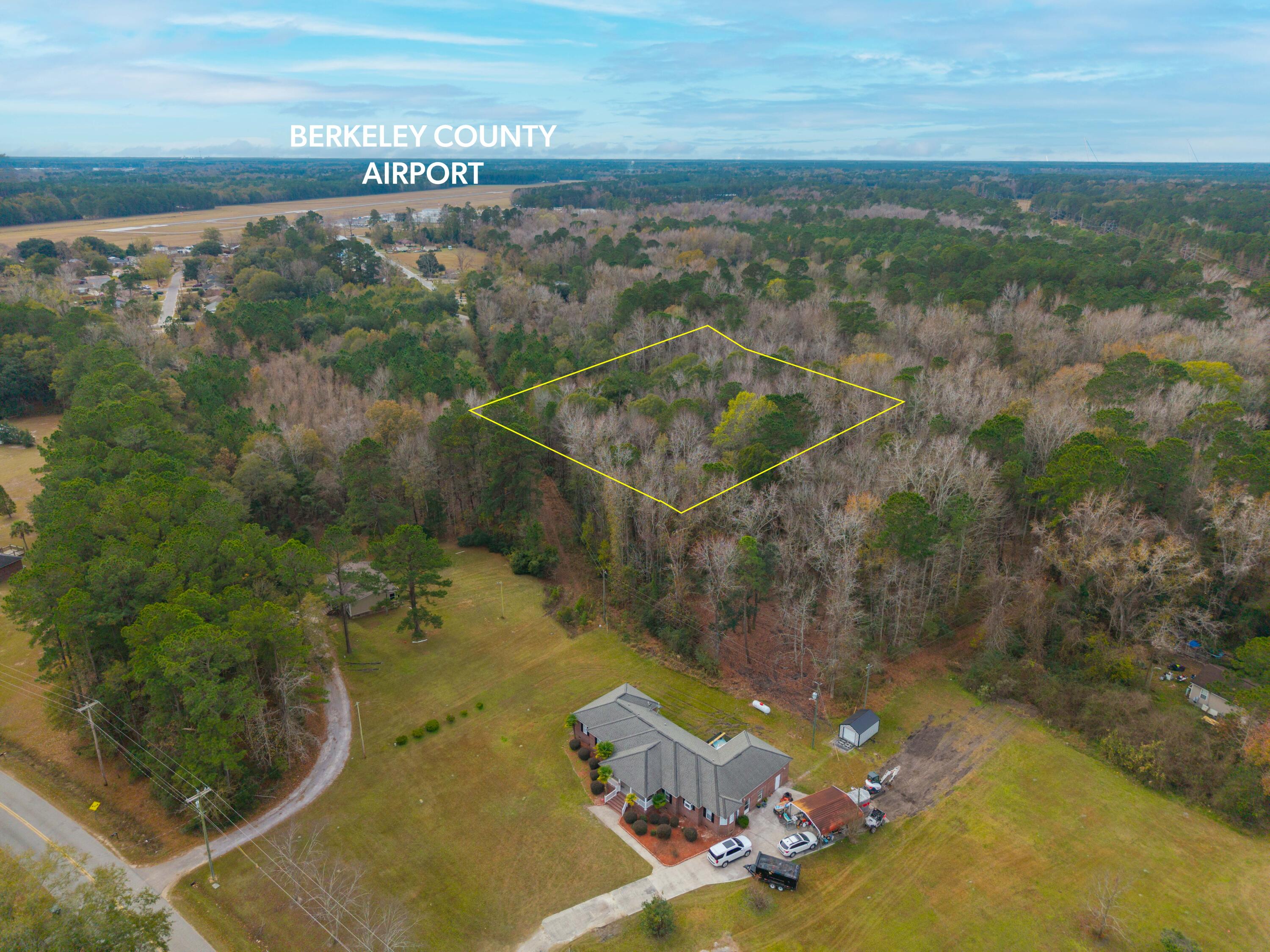 263 Haynesville Extension Moncks Corner, SC 29461 - Photo 24 of 26 DJI_20251201111007_0062_D-Edit