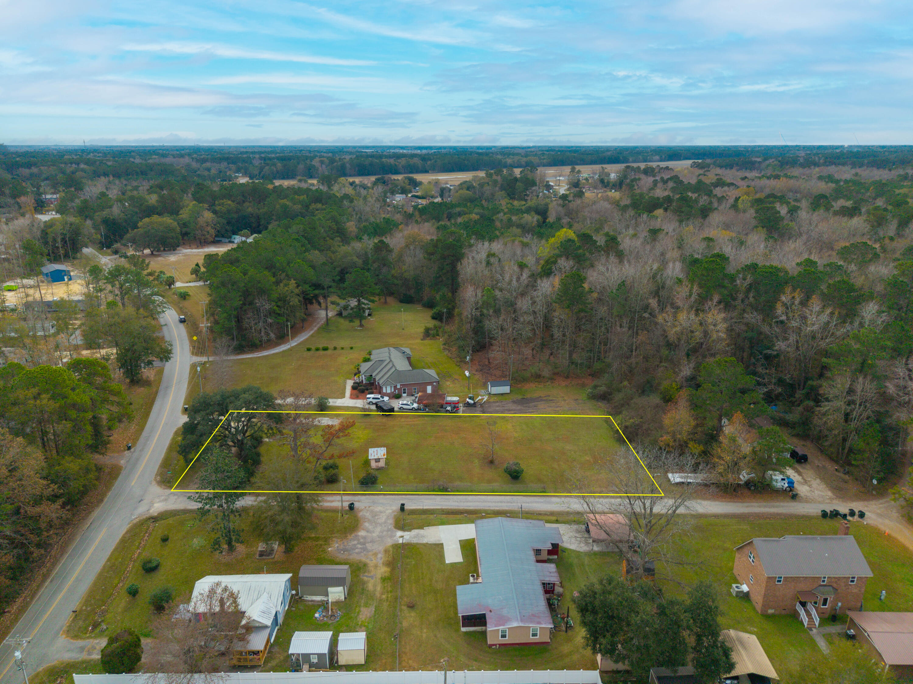 263 Haynesville Extension Moncks Corner, SC 29461 - Photo 6 of 26 DJI_20251201110317_0043_D-Edit