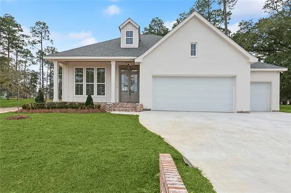 $584,000 | 245 Bald Eagle Drive, Abita Springs, LA 70420
