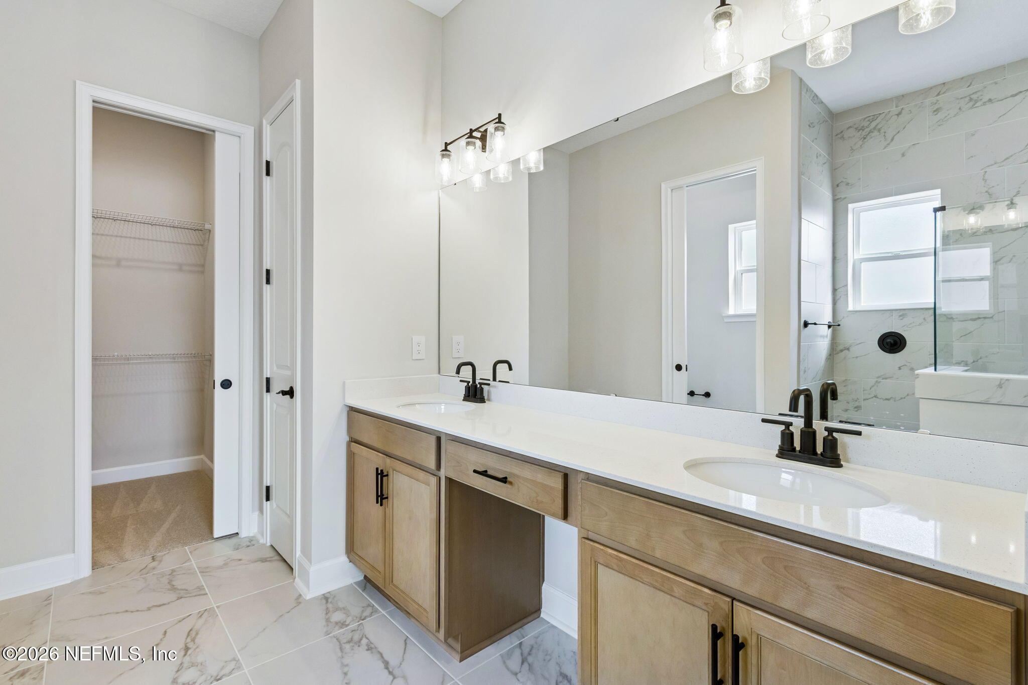 85228 Sandy Rdg Loop, Unit 25 Yulee, FL 32097 - Photo 12 of 23 Owner's Bathroom
