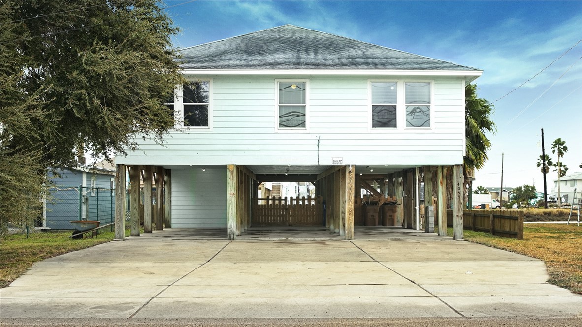 4033 Laguna Shores Road Corpus Christi, TX 78418 - Photo 2 of 30