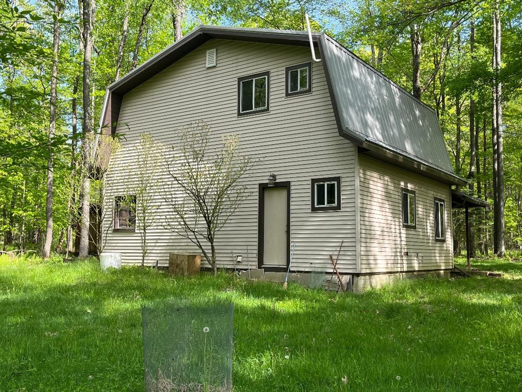 22170 Coe Road Pleasantville, PA 16341 - Photo 4 of 31 Gallery Image 4