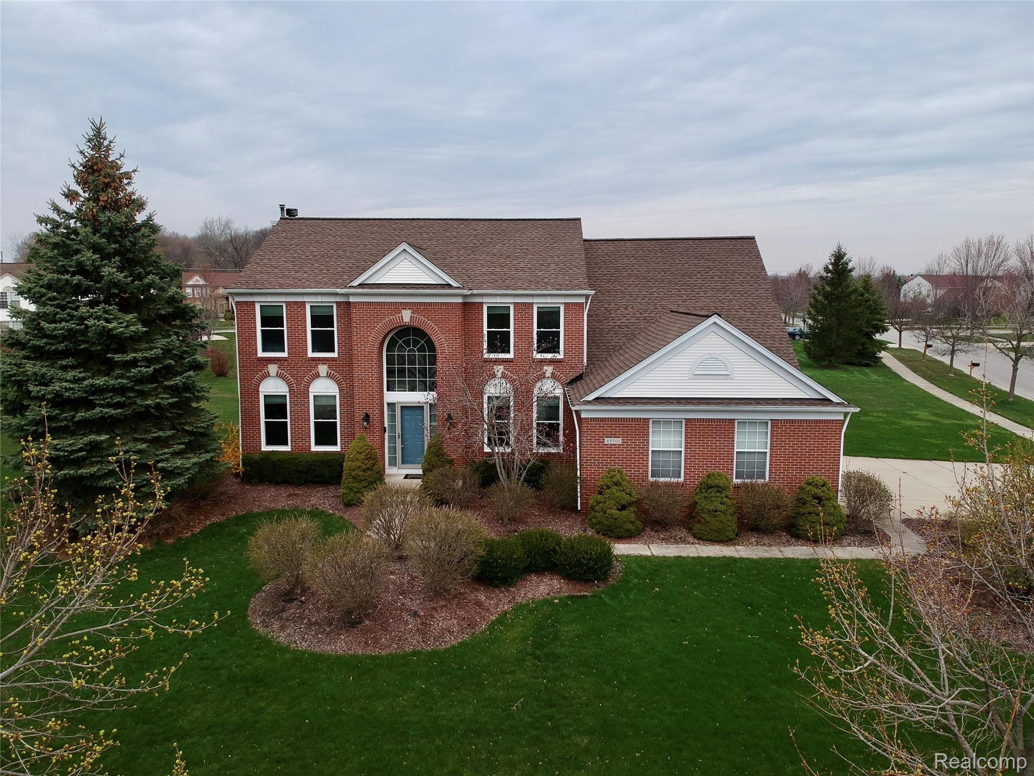 49301 Rockefeller Drive Canton, MI 48188 - Photo 1 of 58 F99D5F7A-5D27-4096-9C54-5683DC7CC81F_1_201_a.jpeg