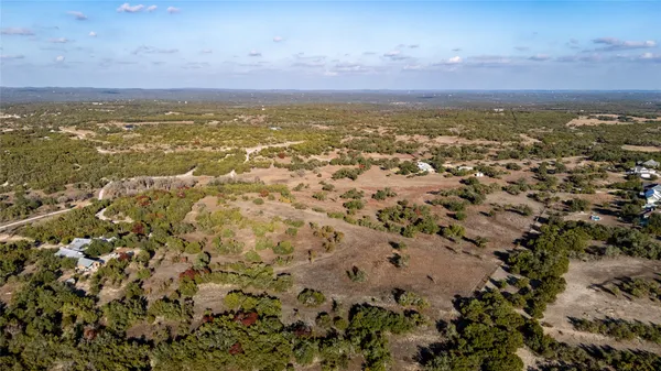 $1,472,000 | 525 Outlook Drive, Wimberley, TX 78676