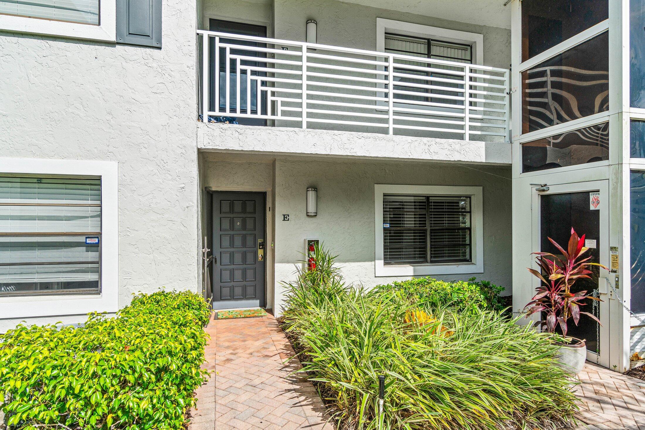 34 Southport Lane, Unit E Boynton Beach, FL 33436 - Photo 14 of 55 004-34SouthportLane-E-BoyntonBeach-FL-33