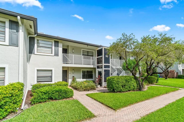 $69,900 | 34 Southport Lane, Unit E, Boynton Beach, FL 33436