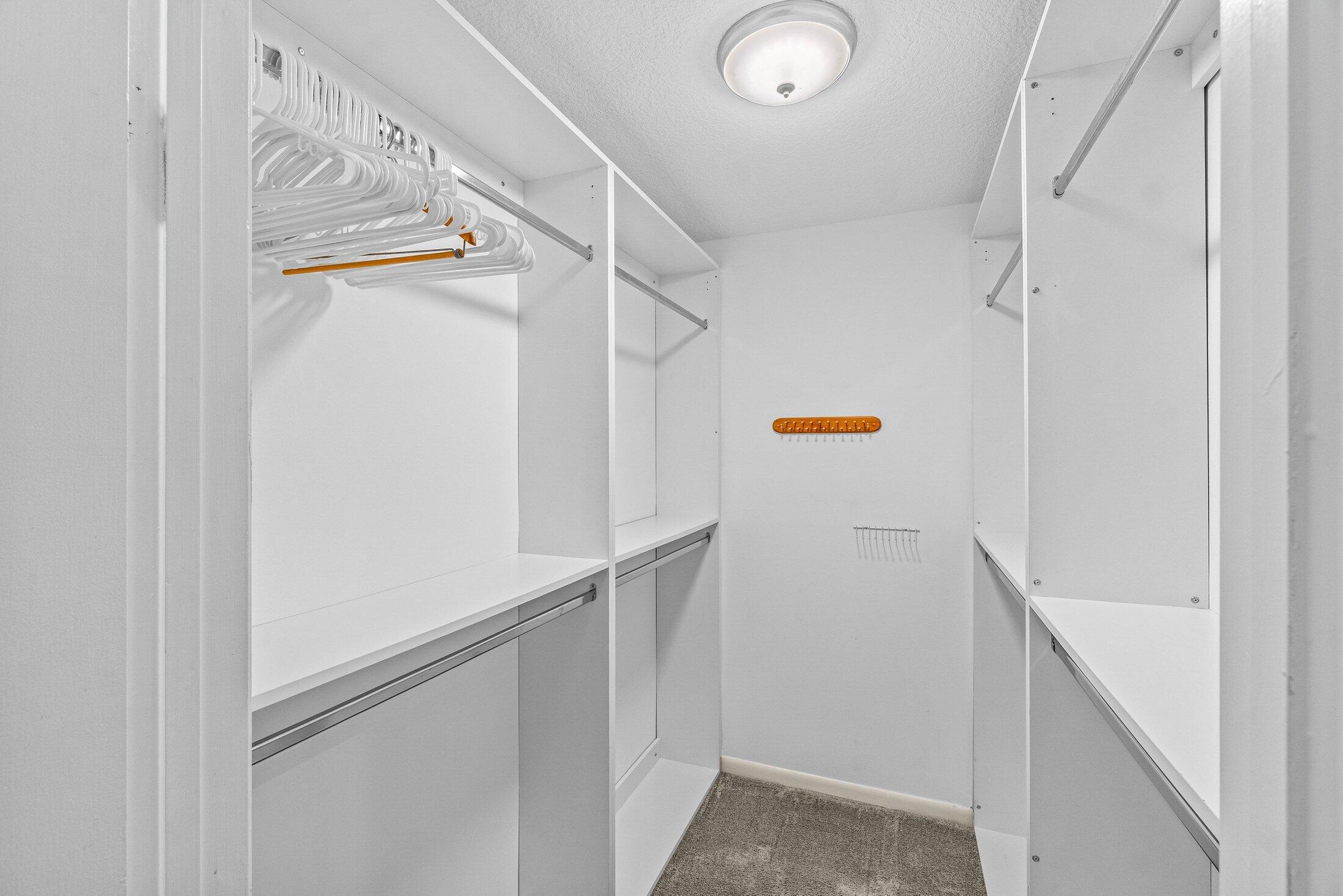 34 Southport Lane, Unit E Boynton Beach, FL 33436 - Photo 9 of 55 Walk In Closet