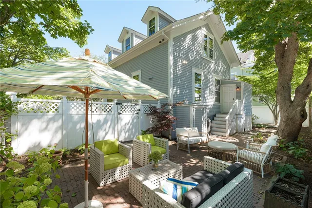 $25,000 | 83 John Street, Newport, RI 02840