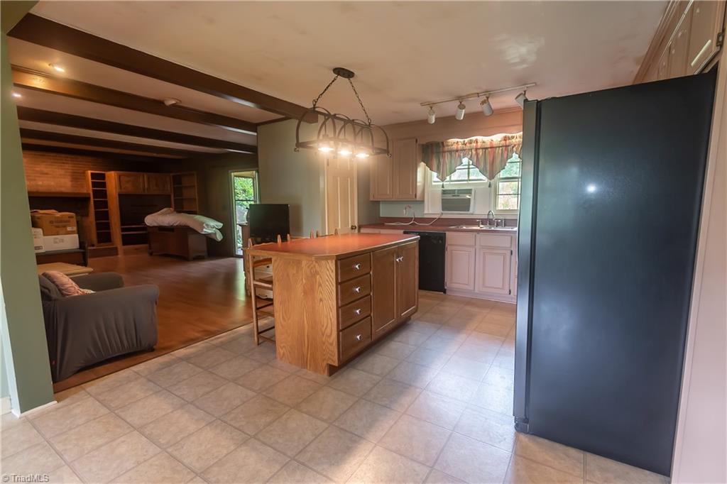 289 Reeves Mill Road Mount Airy, NC 27030 - Photo 18 of 50 Gallery Image 18