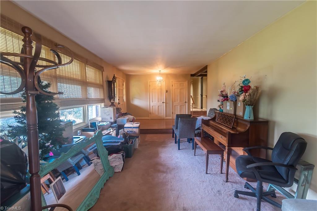 289 Reeves Mill Road Mount Airy, NC 27030 - Photo 24 of 50 Living room
