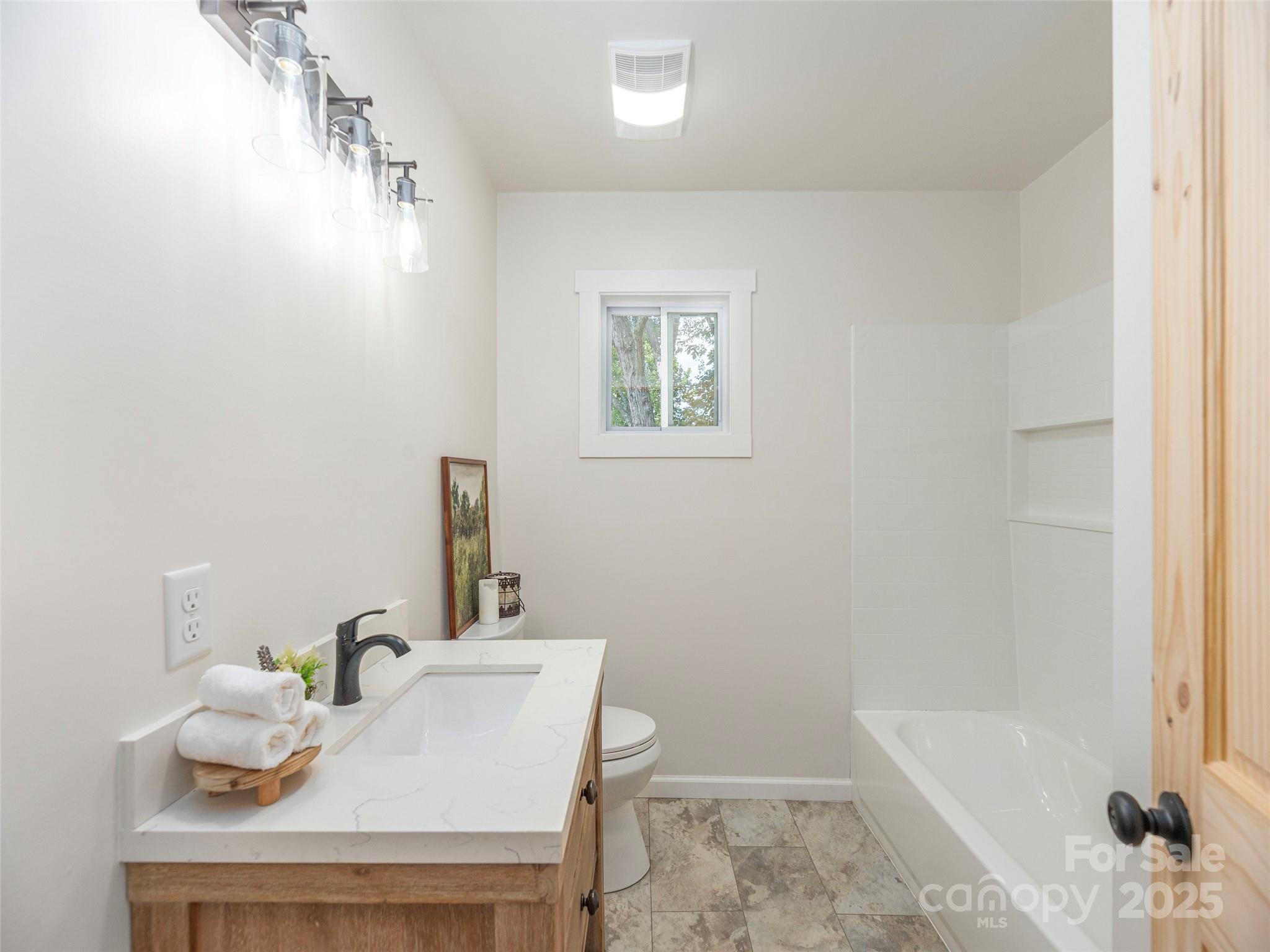 1412 Dutch Cove Road Canton, NC 28716 - Photo 14 of 26 Gallery Image 14