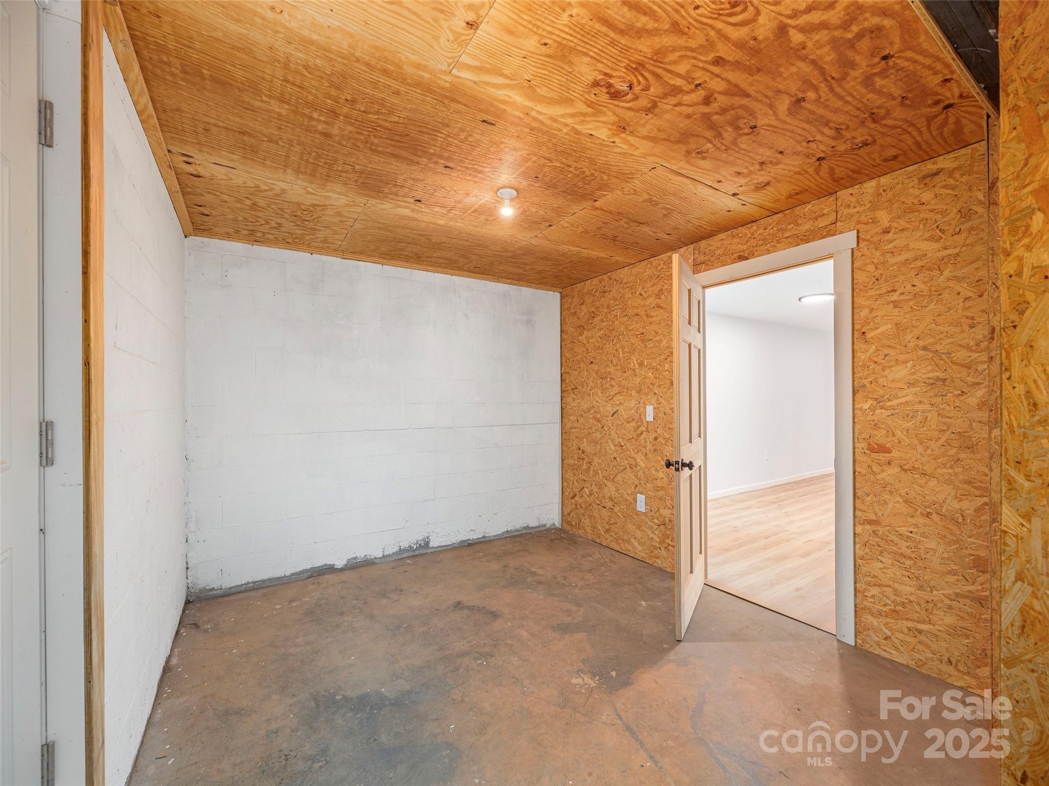 1412 Dutch Cove Road Canton, NC 28716 - Photo 21 of 26 Gallery Image 21