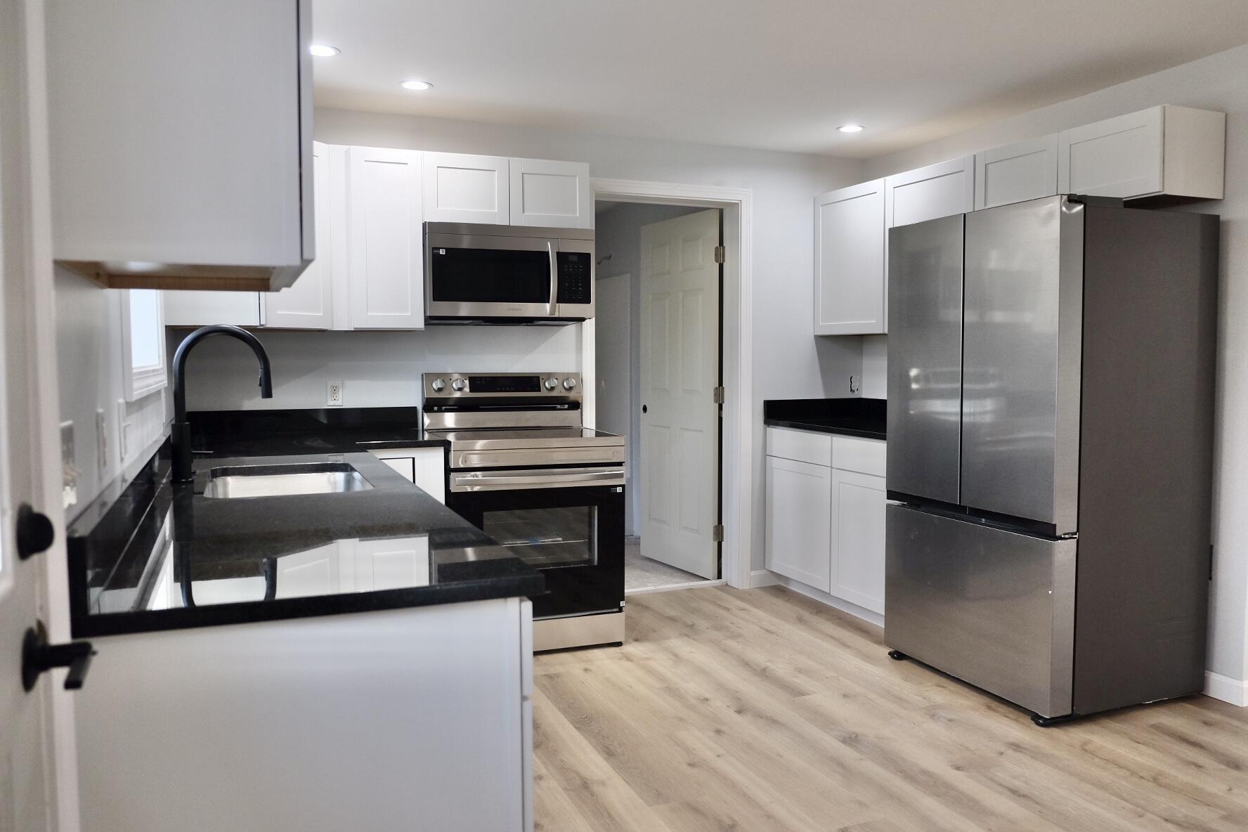 8 Staples Lane Windham, ME 04062 - Photo 9 of 20 image23