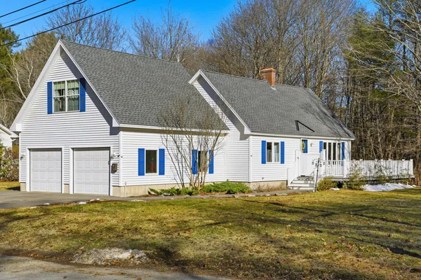$439,000 | 5 Fairways, Bangor, ME 04401