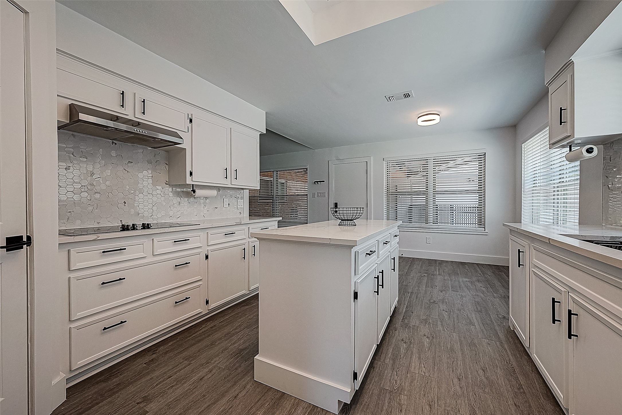 3511 Coltwood Drive Spring, TX 77388 - Photo 9 of 26 Kitchen