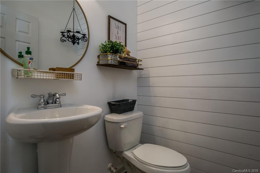 5065 Gladiola Way Tega Cay, SC 29708 - Photo 13 of 31 Gallery Image 13