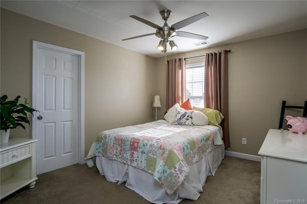 5065 Gladiola Way Tega Cay, SC 29708 - Photo 17 of 31 Gallery Image 17