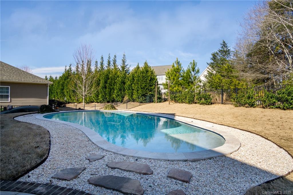 5065 Gladiola Way Tega Cay, SC 29708 - Photo 25 of 31 Gallery Image 25