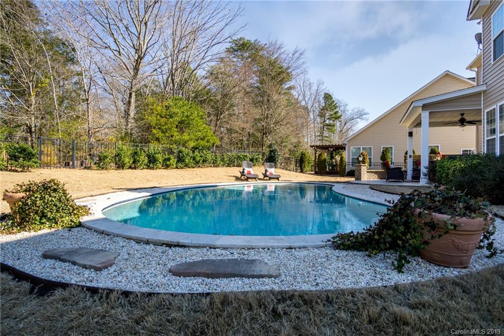 5065 Gladiola Way Tega Cay, SC 29708 - Photo 26 of 31 Gallery Image 26
