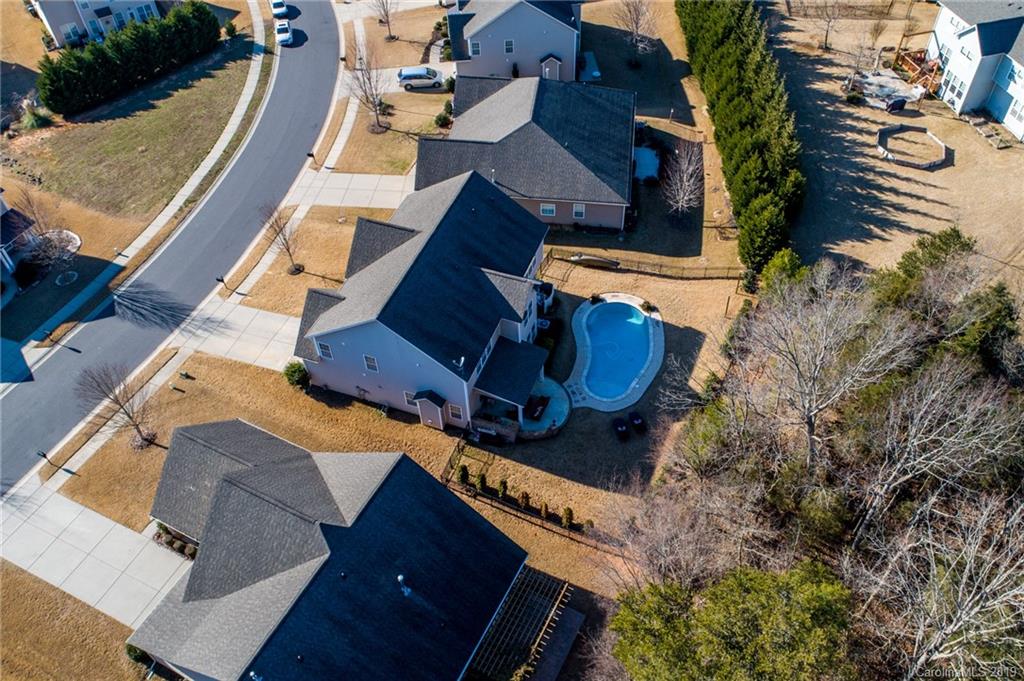 5065 Gladiola Way Tega Cay, SC 29708 - Photo 28 of 31 Gallery Image 28