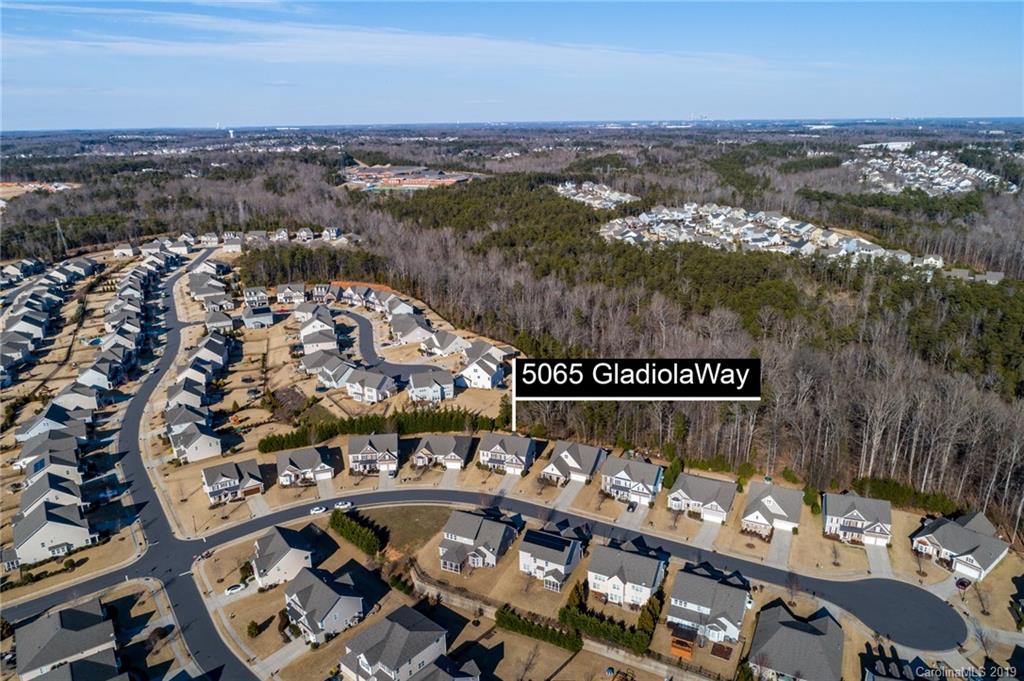 5065 Gladiola Way Tega Cay, SC 29708 - Photo 29 of 31 Gallery Image 29
