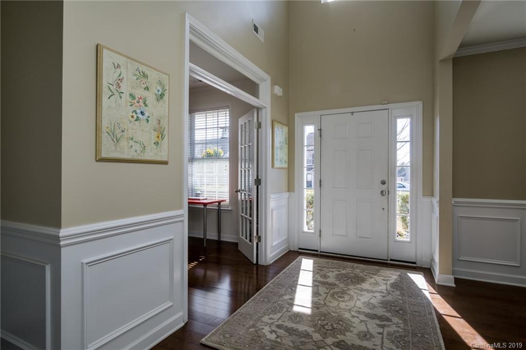 5065 Gladiola Way Tega Cay, SC 29708 - Photo 4 of 31 Gallery Image 4