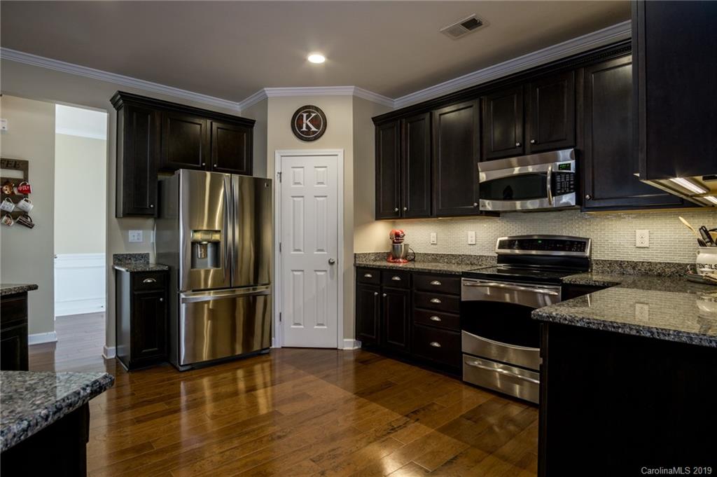5065 Gladiola Way Tega Cay, SC 29708 - Photo 7 of 31 Gallery Image 7