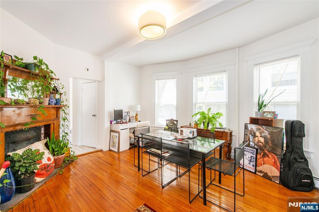 157 Walnut Street Montclair, NJ 07042 - Photo 6 of 28