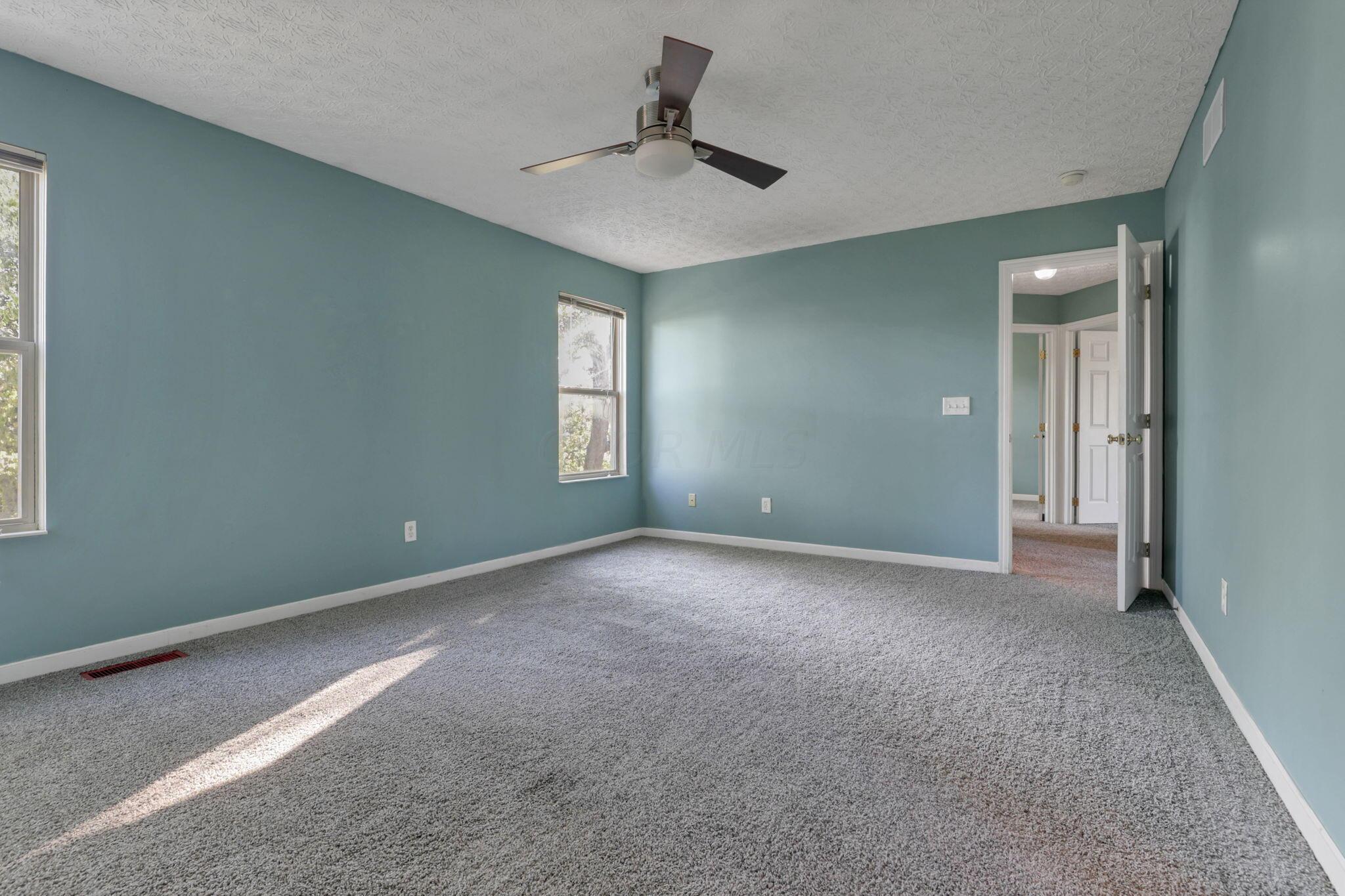 8495 Rodebaugh Road Reynoldsburg, OH 43068 - Photo 33 of 58 34-web-or-mls-0N4A1061