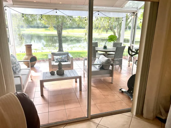 $3,500 | 10614 Lake Shore Drive, Wellington, FL 33414