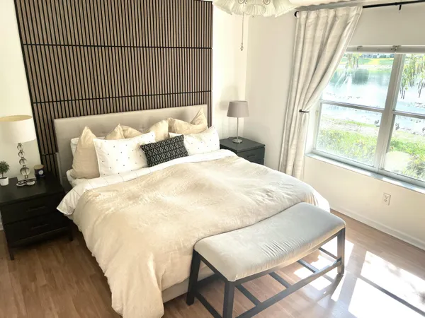 $3,500 | 10614 Lake Shore Drive, Wellington, FL 33414