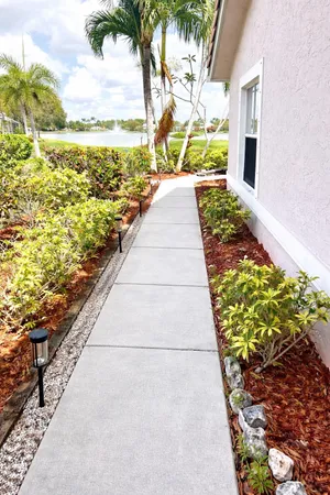 $3,500 | 10614 Lake Shore Drive, Wellington, FL 33414