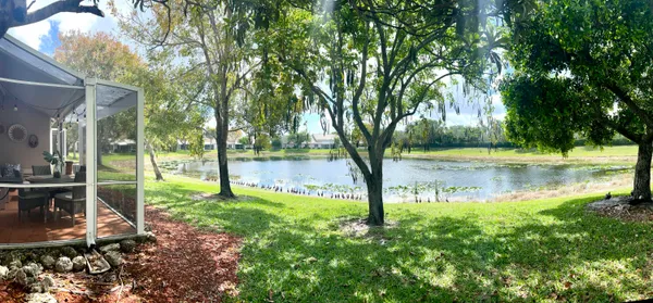 $3,500 | 10614 Lake Shore Drive, Wellington, FL 33414