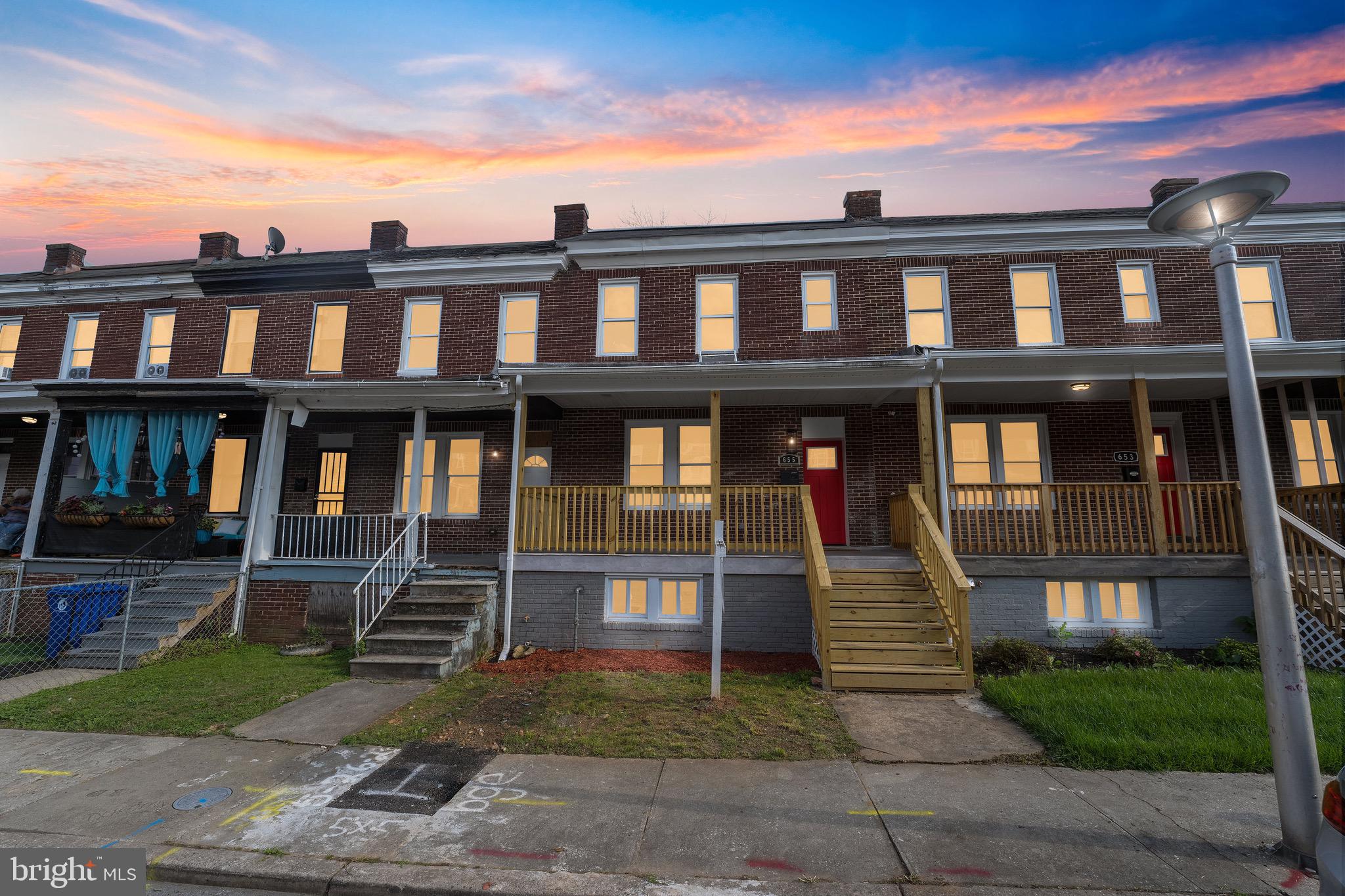 655 Dumbarton Avenue Baltimore, MD 21218 - Photo 28 of 28 a front view of a house