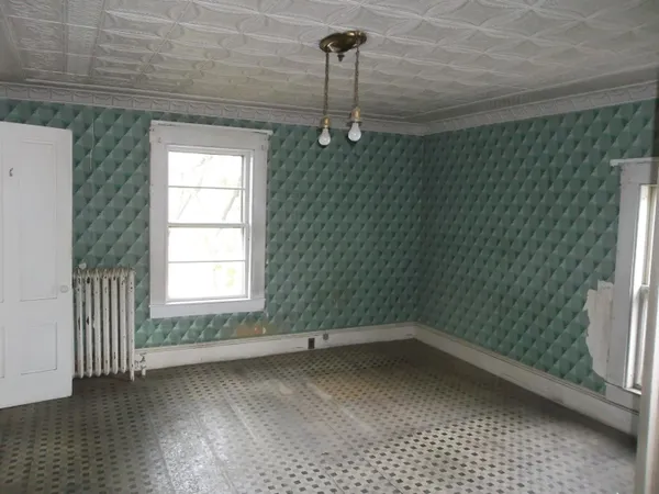 $169,000 | 495 North Street, Calais, ME 04619