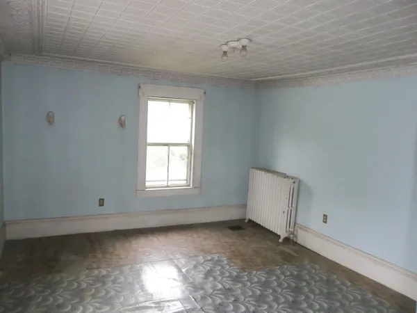 $169,000 | 495 North Street, Calais, ME 04619